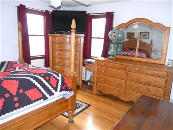 100 East Charlton Road Spencer, MA 01562 - Photo 18 of 30 Gallery Image 18