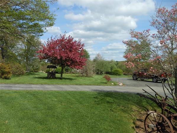 100 East Charlton Road Spencer, MA 01562 - Photo 3 of 30 Gallery Image 3