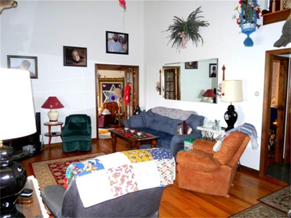 100 East Charlton Road Spencer, MA 01562 - Photo 8 of 30 Gallery Image 8