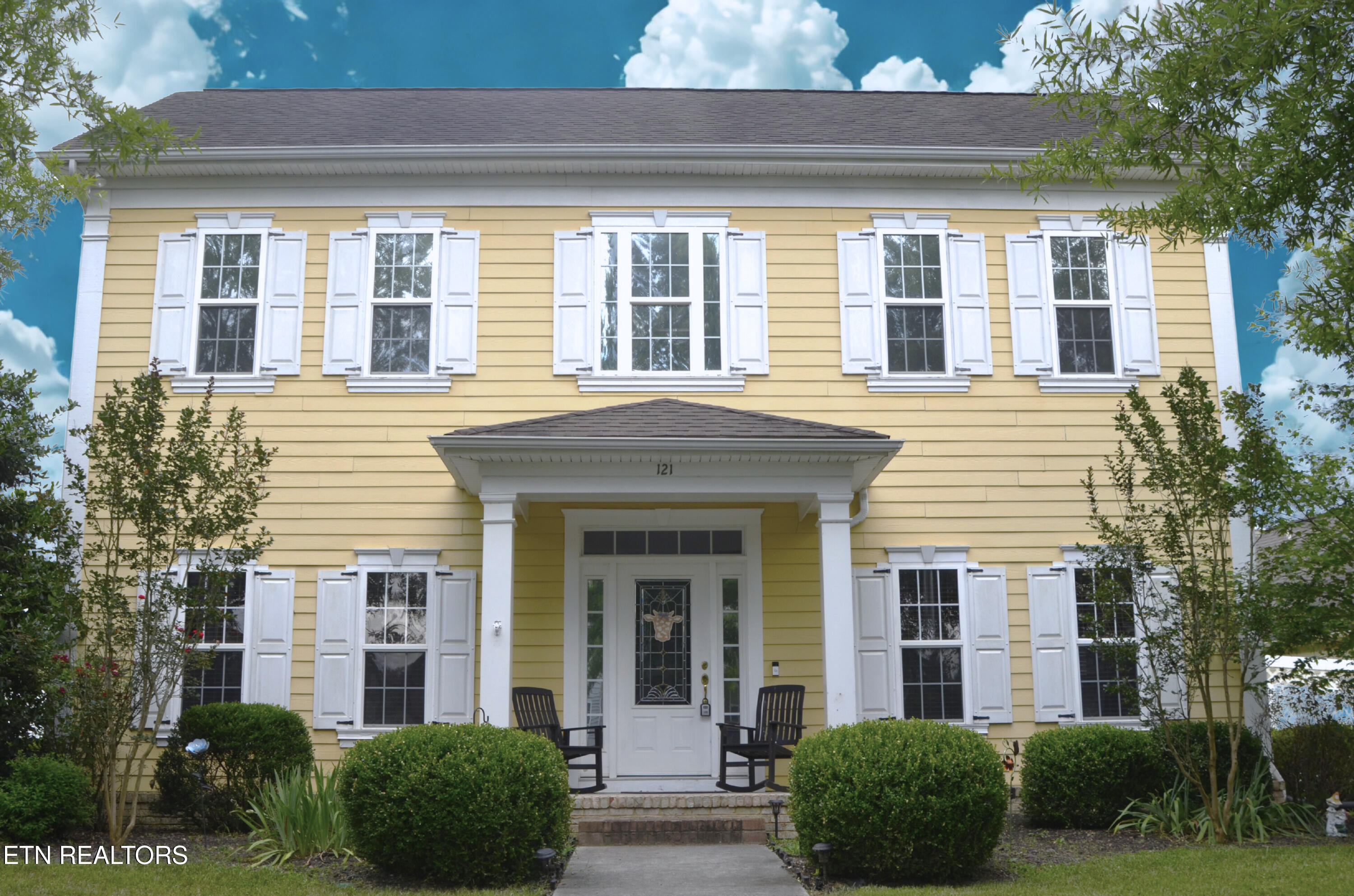 121 Fallberry Street Oak Ridge, TN 37830 - Photo 2 of 53 5f0974ff-4561-42c1-9e98-3da7512380fa