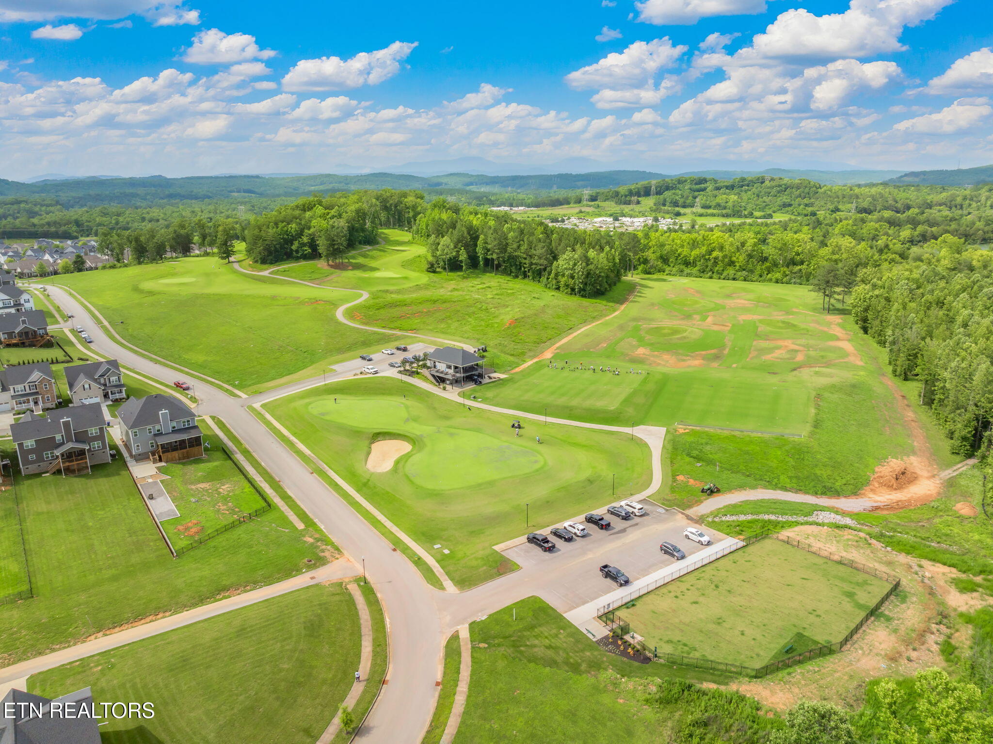 121 Fallberry Street Oak Ridge, TN 37830 - Photo 52 of 53 37-web-or-mls-134 Pineberry Street-36