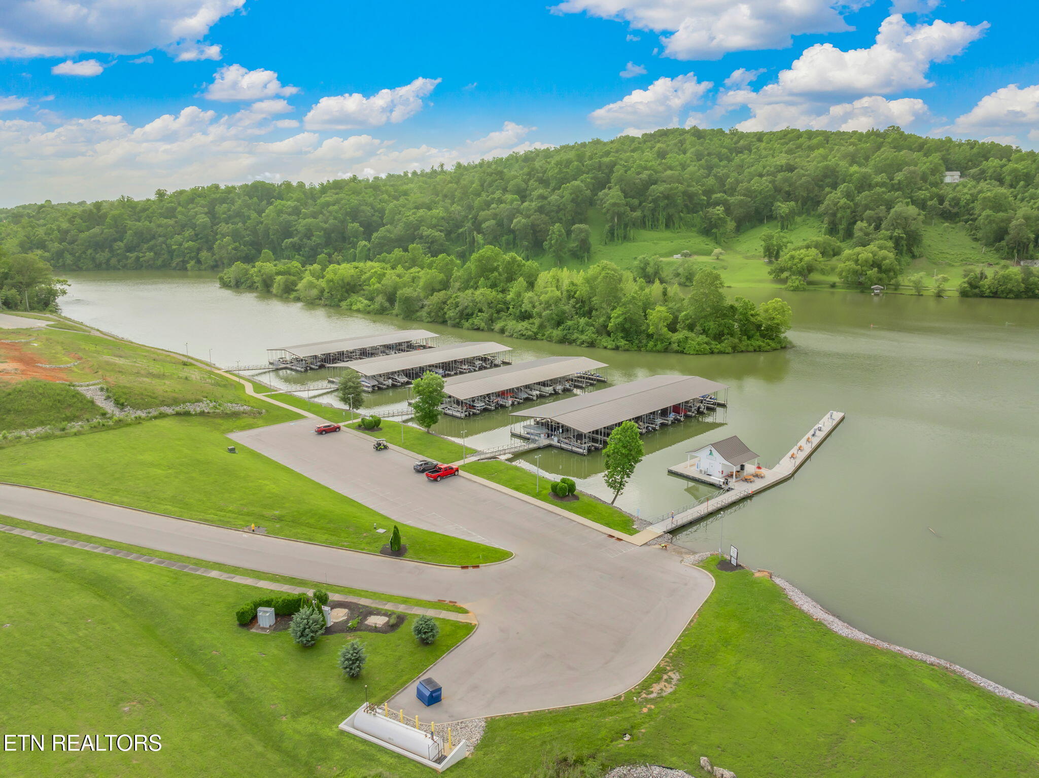 121 Fallberry Street Oak Ridge, TN 37830 - Photo 53 of 53 38-web-or-mls-134 Pineberry Street