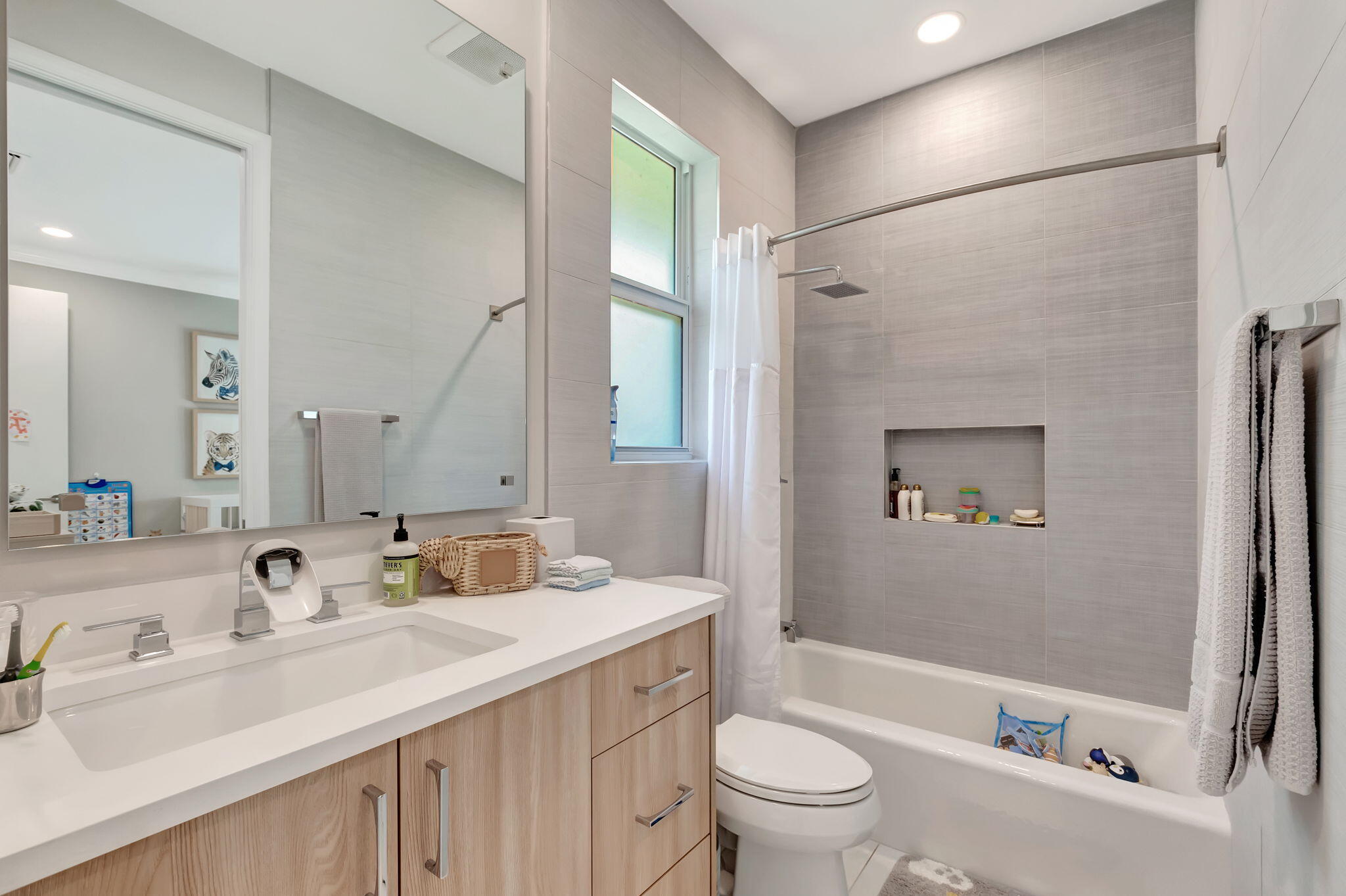 5747 Paddington Way Boca Raton, FL 33496 - Photo 33 of 108 34-web-or-mls-DSC_6220