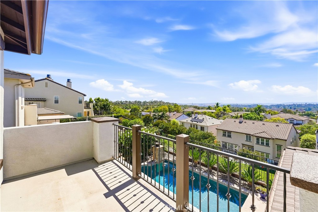 33 Wyndham Street Ladera Ranch, CA 92694 - Photo 35 of 50 Balcony