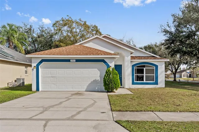 $324,900 | 2901 Cialella Pass, St. Cloud, FL 34772