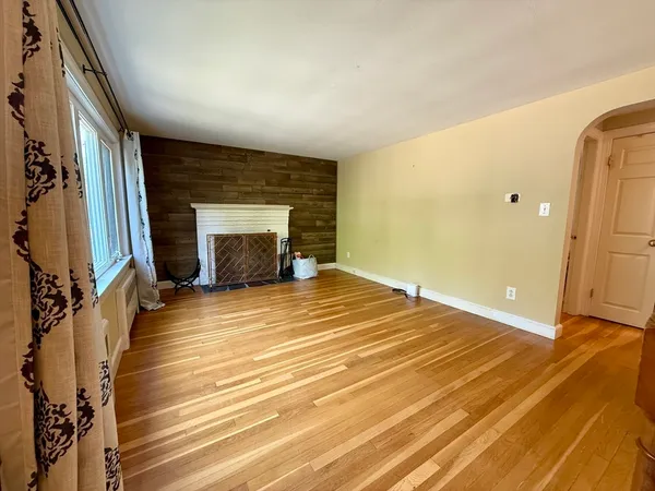 $4,500 | 100 Stimson Street, Boston, MA 02132