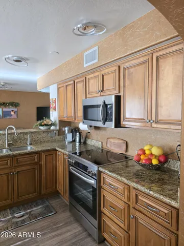 $548,000 | 1871 East Buffalo Street, Chandler, AZ 85225