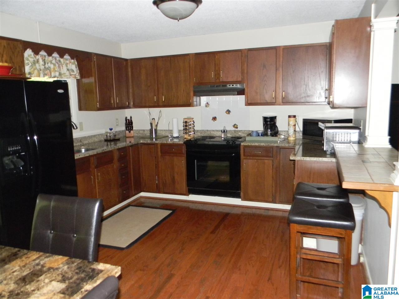 708 Fords Valley Road Gadsden, AL 35905 - Photo 5 of 34