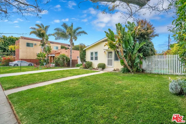 $3,200 | 1542 Harvard Street, Unit A, Santa Monica, CA 90404