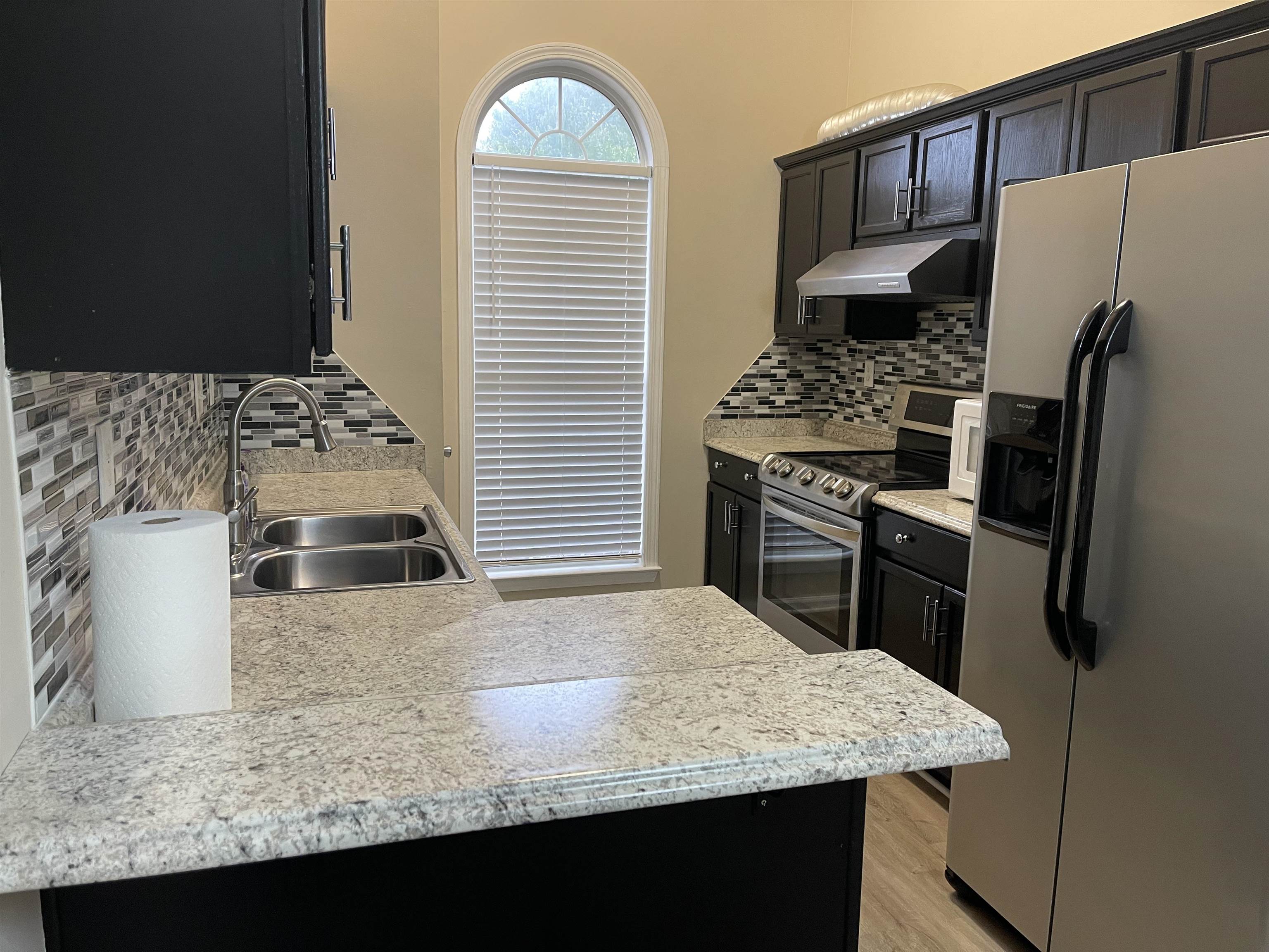 7865 Windy Willow Road Memphis, TN 38125 - Photo 8 of 24 Gallery Image 8