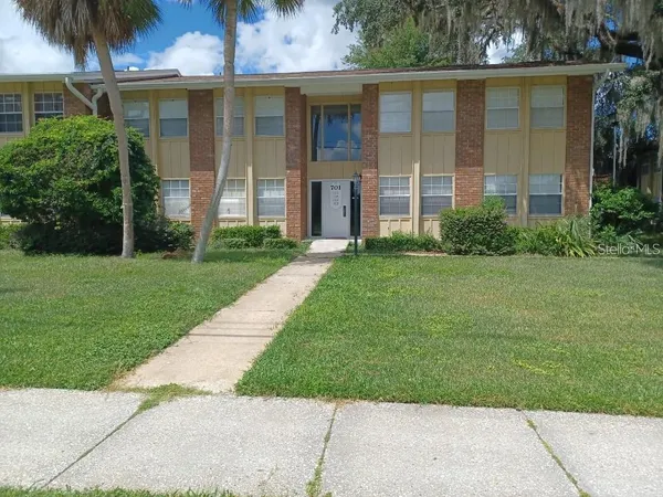 $104,900 | 701 Perkins Street, Unit 203, Leesburg, FL 34748