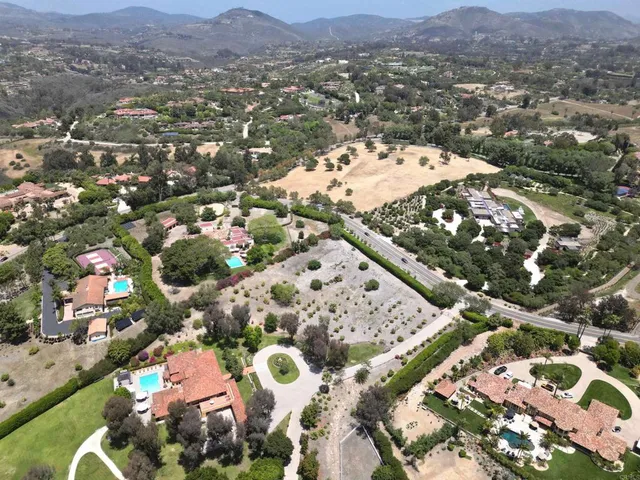 $3,200,000 | 18220 Via De Fortuna, Rancho Santa Fe, CA 92091