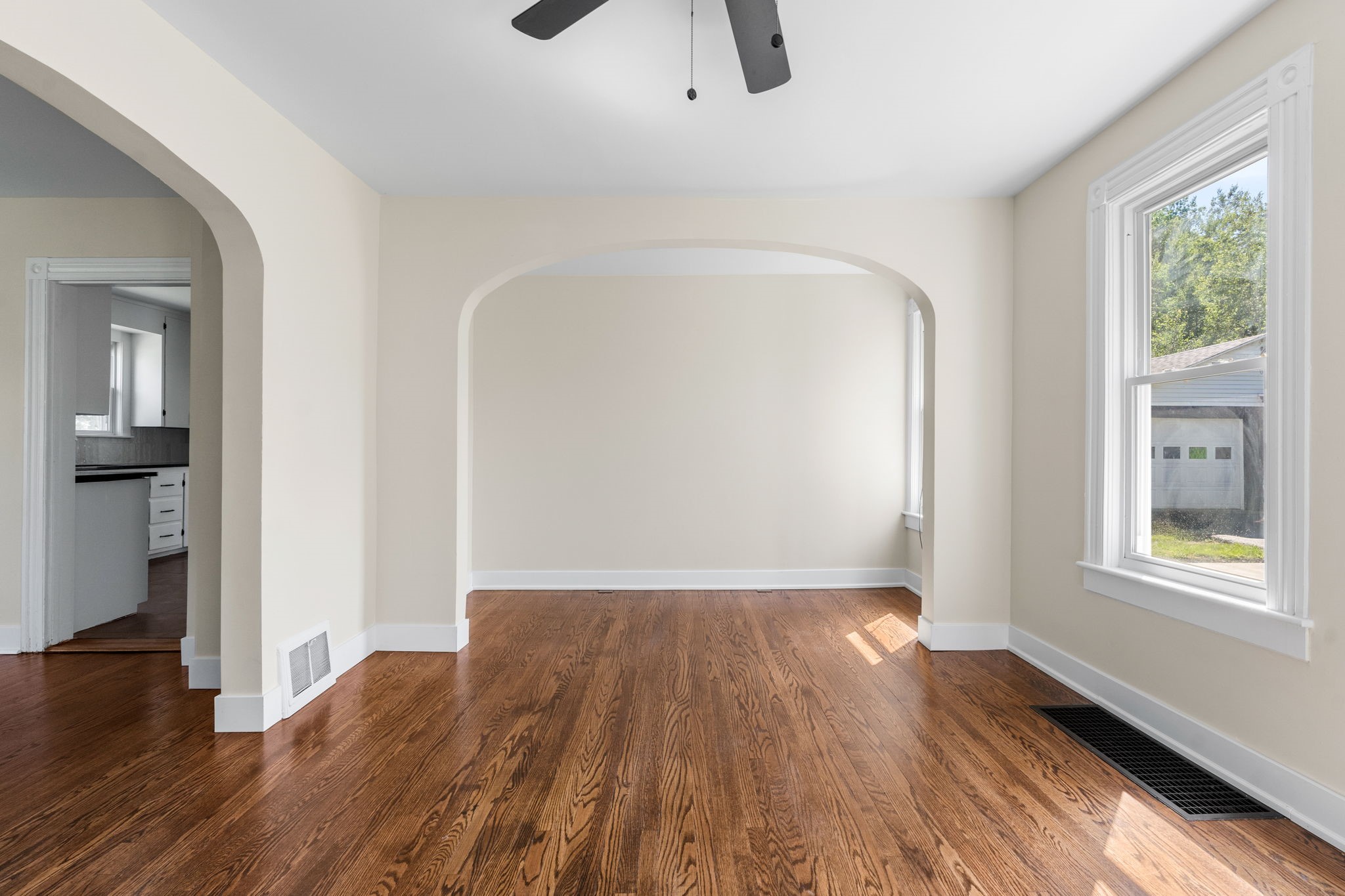 1174 Hawleyton Road Binghamton, NY 13903 - Photo 7 of 48