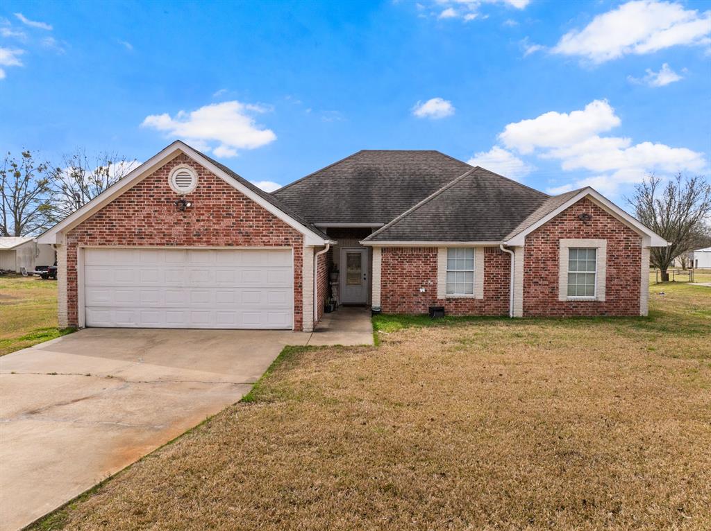 2927 Old Paris Road Mount Pleasant, TX 75455 - Photo 1 of 25