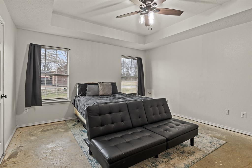 2927 Old Paris Road Mount Pleasant, TX 75455 - Photo 14 of 25