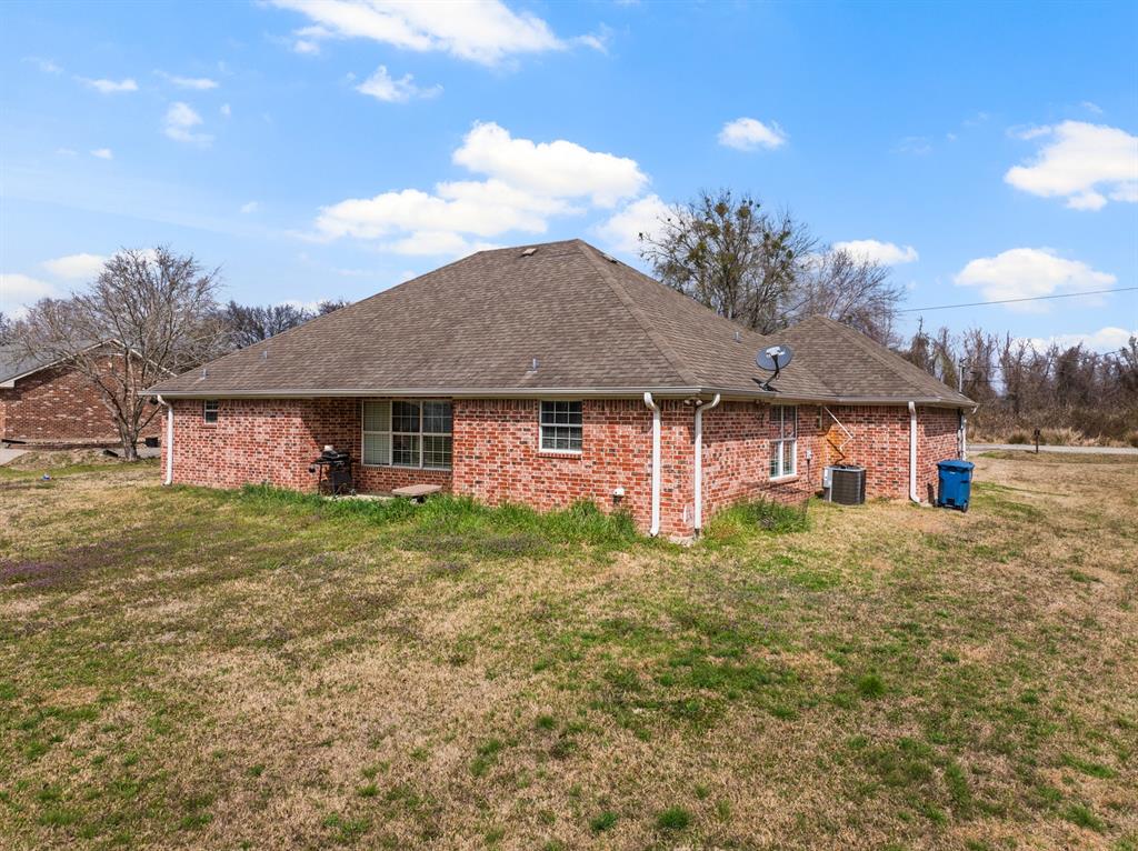 2927 Old Paris Road Mount Pleasant, TX 75455 - Photo 21 of 25