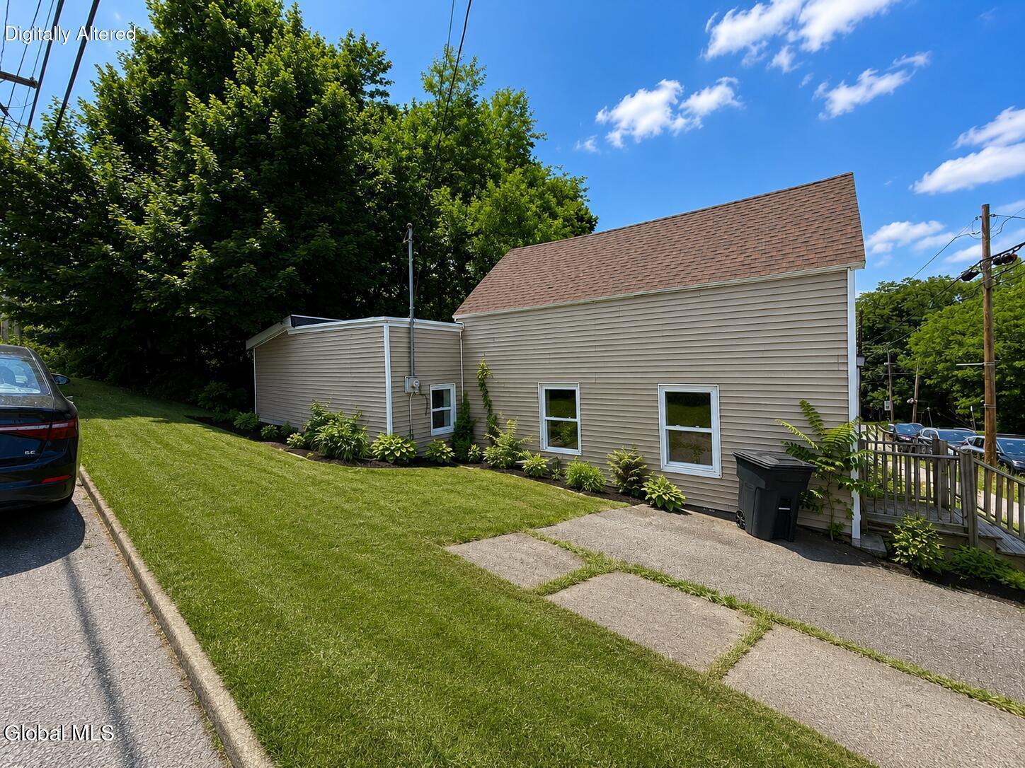 38 Washington Avenue Rensselaer, NY 12144 - Photo 3 of 16 IMG 3