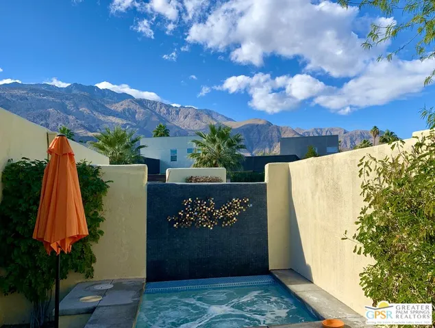$539,000 | 468 East Casa Verde Way, Palm Springs, CA 92262