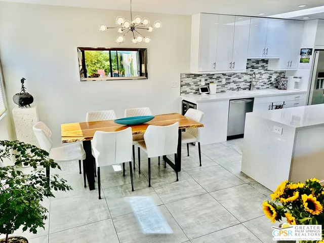 $539,000 | 468 East Casa Verde Way, Palm Springs, CA 92262