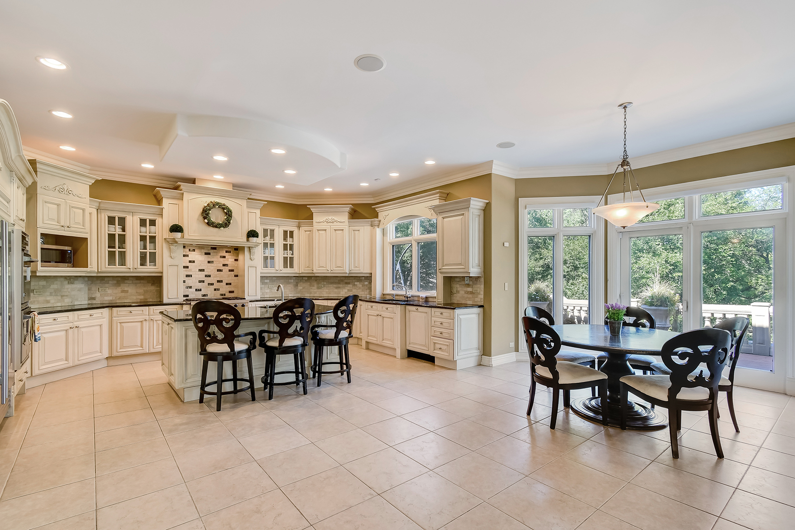 21 Ashton Drive Burr Ridge, IL 60527 - Photo 7 of 45 a view of a dining room with furniture window and outside view