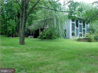 596 Mud Road Newtown, PA 18940 - Photo 2 of 6