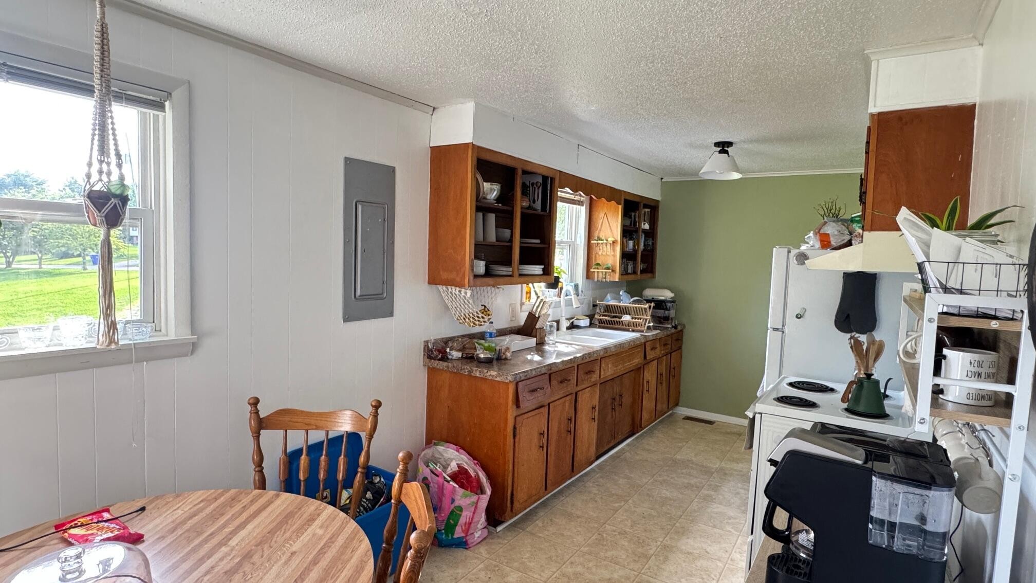 323 Wayman Road Madisonville, TN 37354 - Photo 11 of 21 Gallery Image 11