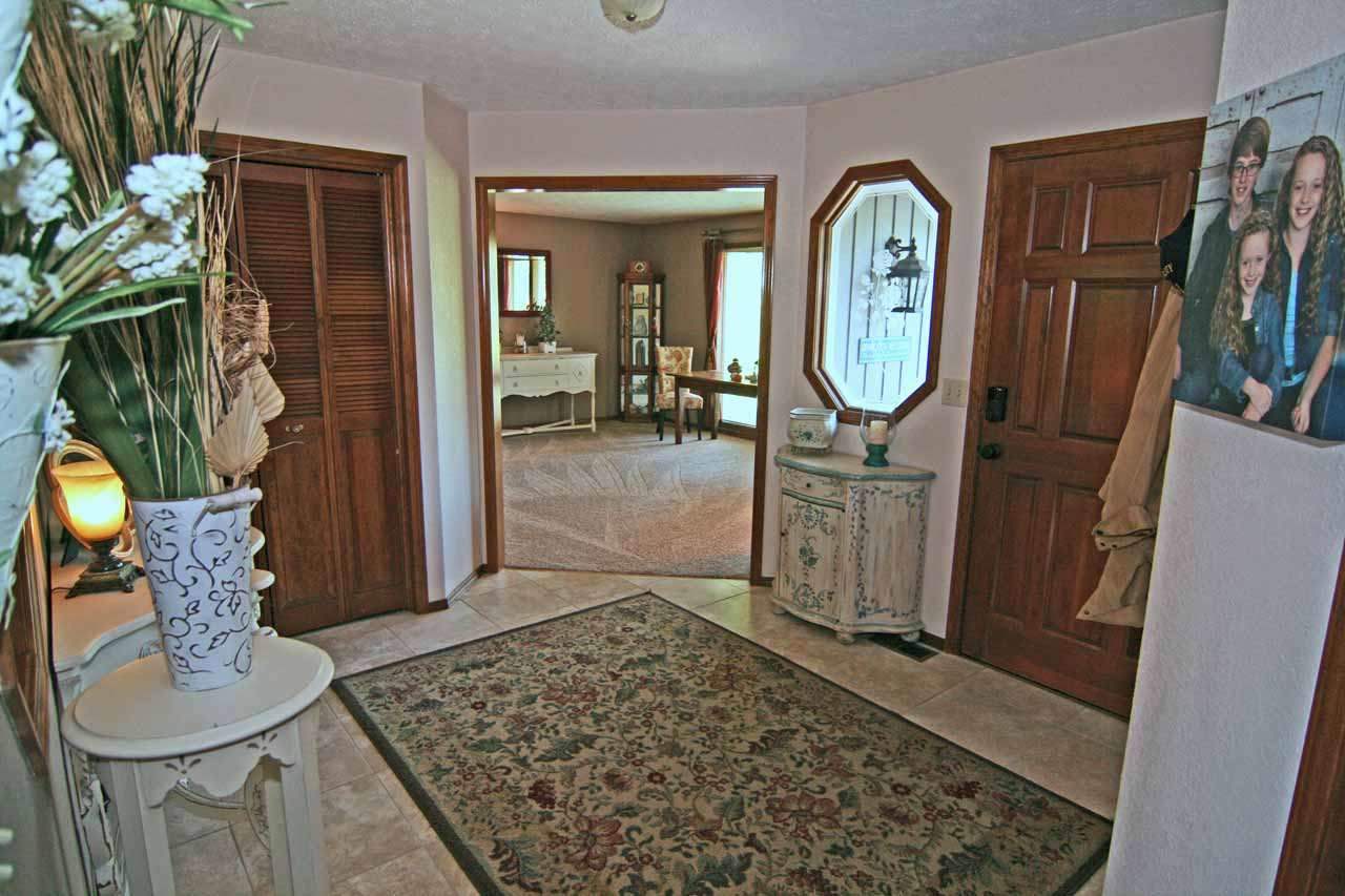 10123 North Ridgecrest Drive Spokane, WA 99208 - Photo 4 of 20 Gallery Image 4