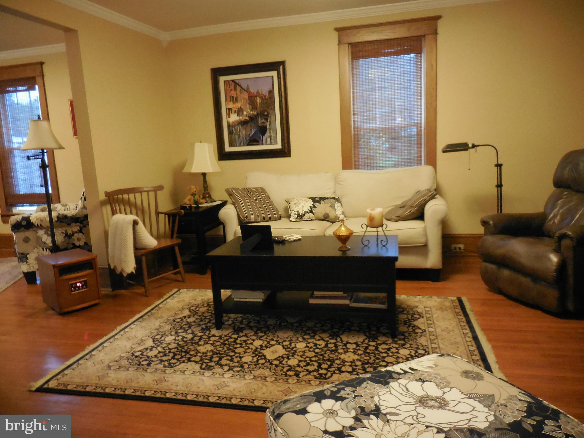 410 Mt Hope Road Fairfield, PA 17320 - Photo 4 of 23 Living Room