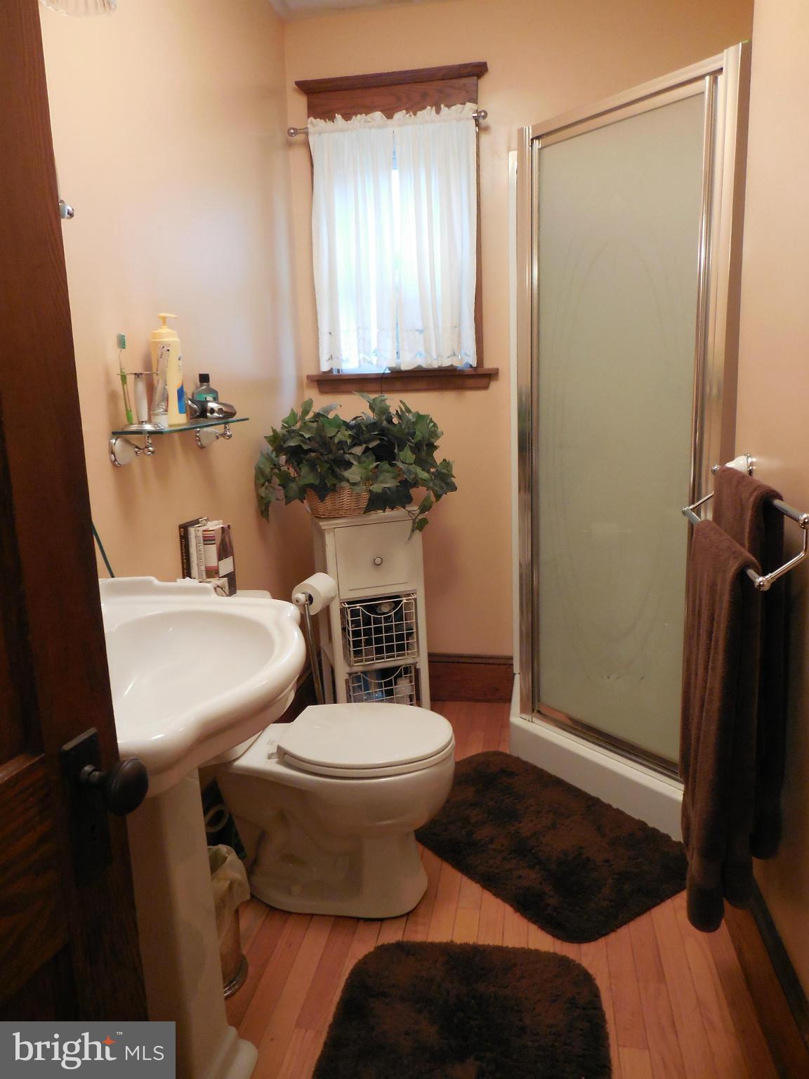 410 Mt Hope Road Fairfield, PA 17320 - Photo 5 of 23 Bath