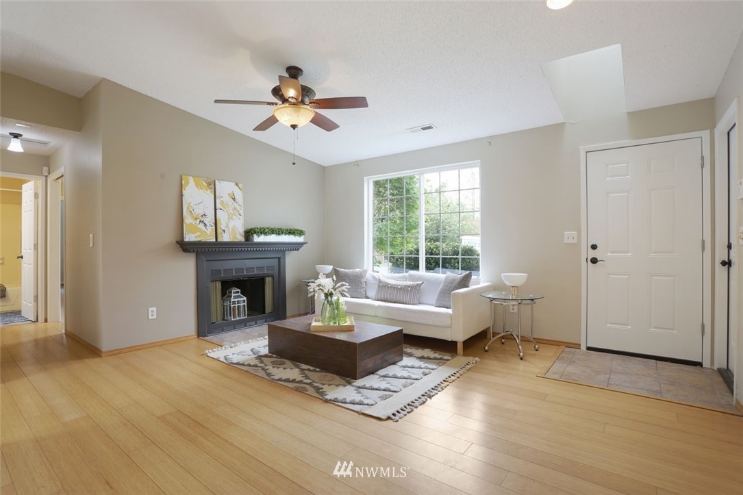 700 South 31st Street Renton, WA 98055 - Photo 4 of 32