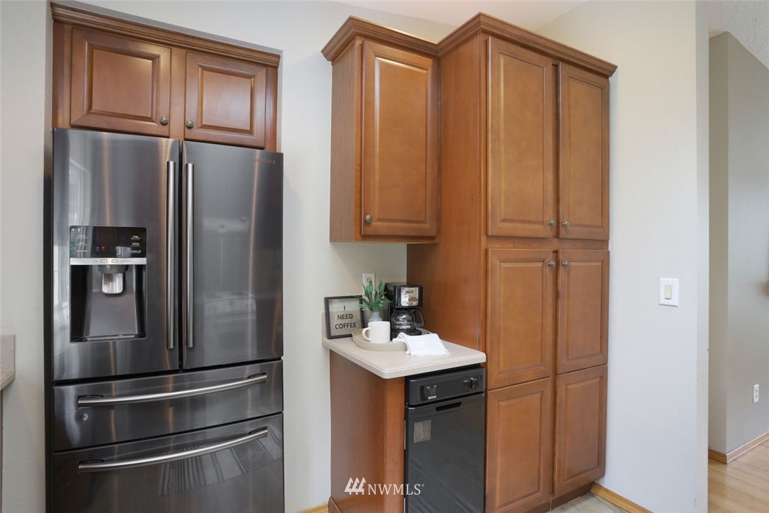 700 South 31st Street Renton, WA 98055 - Photo 8 of 32