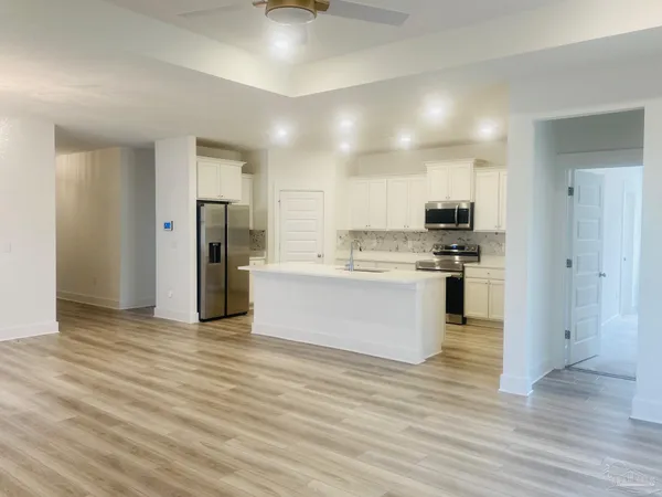 $2,250 | 874 Windhill Drive, Cantonment, FL 32533