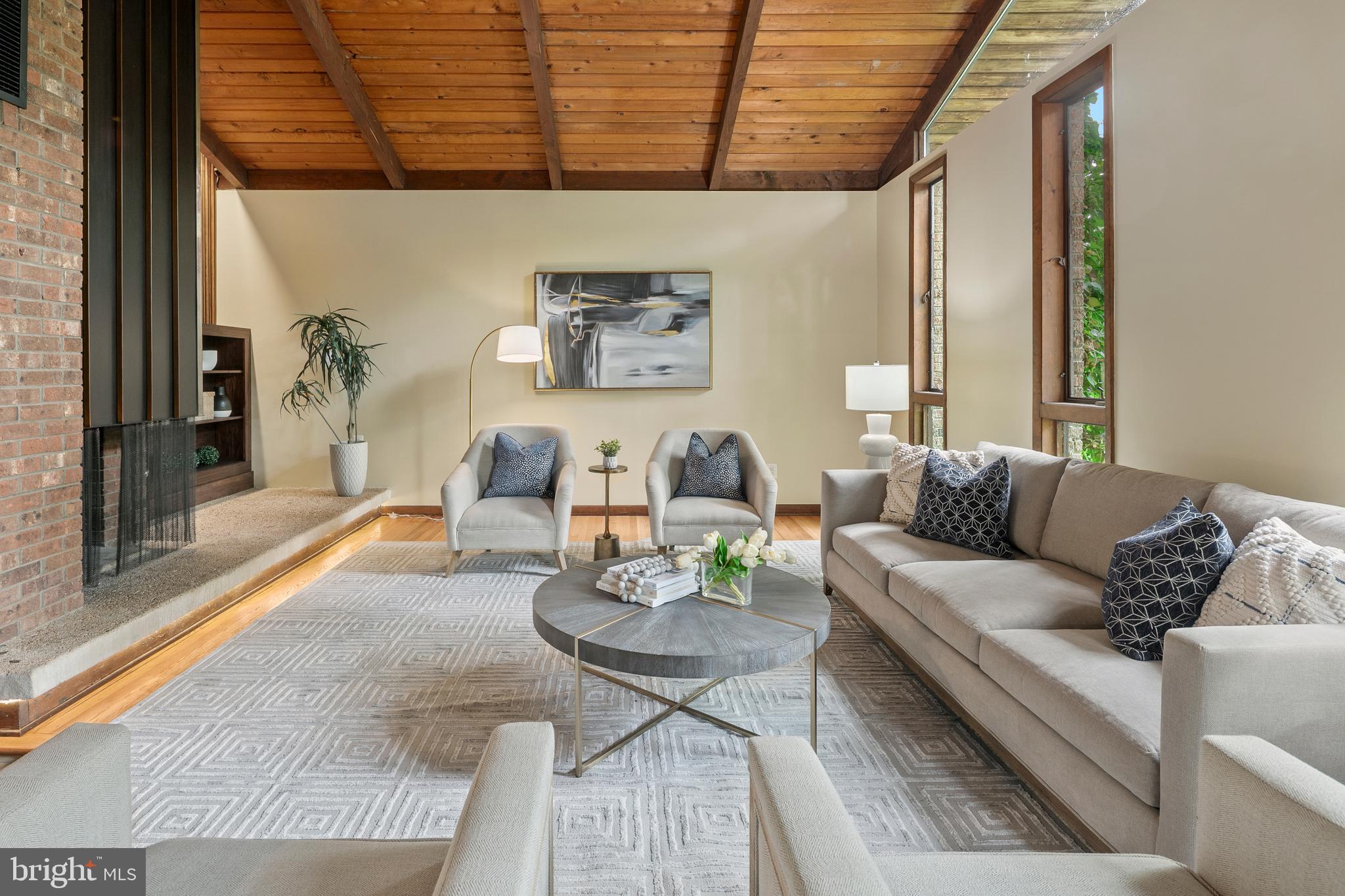 2825 Lorcom Lane Arlington, VA 22207 - Photo 13 of 63