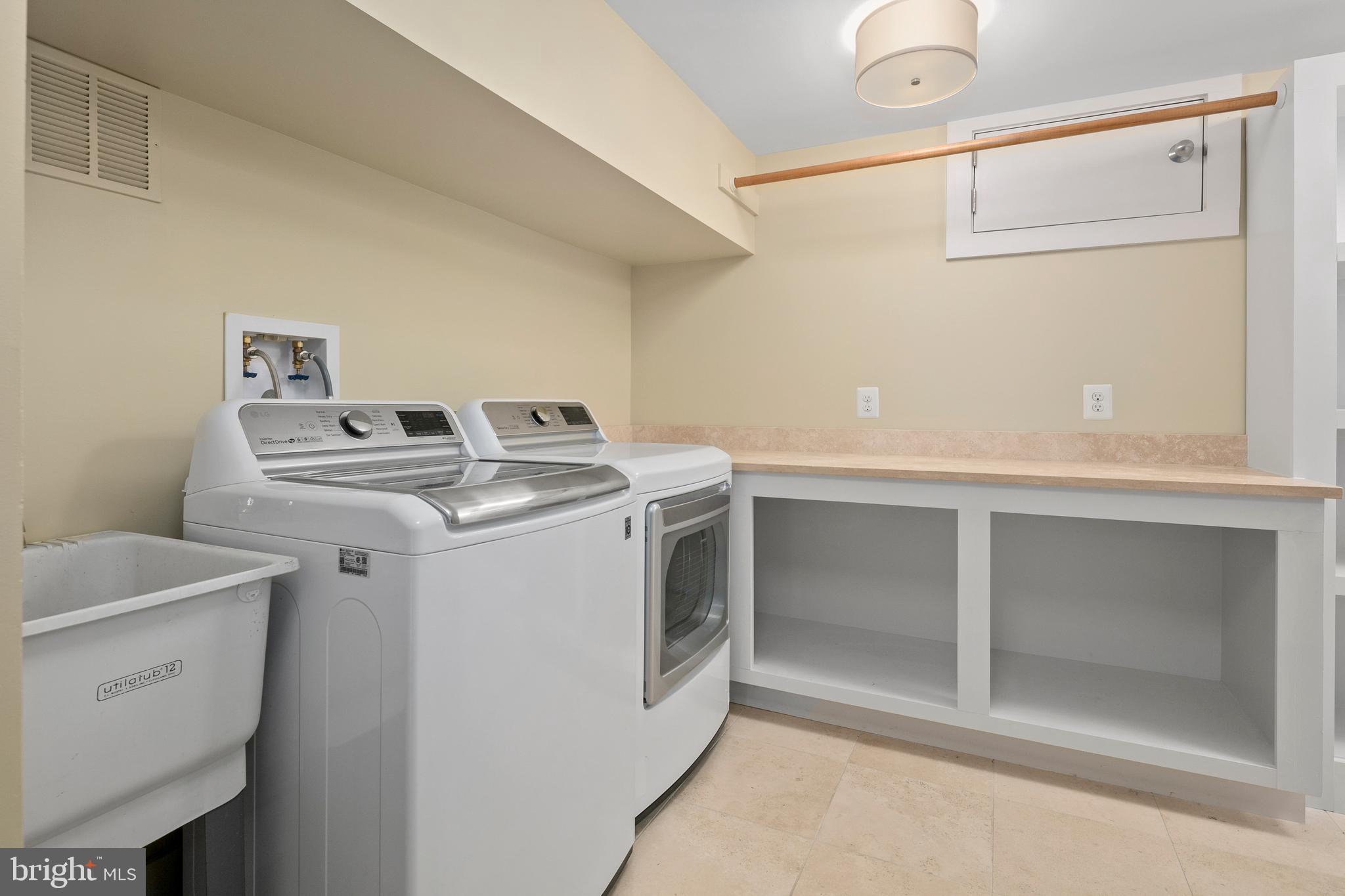 2825 Lorcom Lane Arlington, VA 22207 - Photo 58 of 63 Laundry room