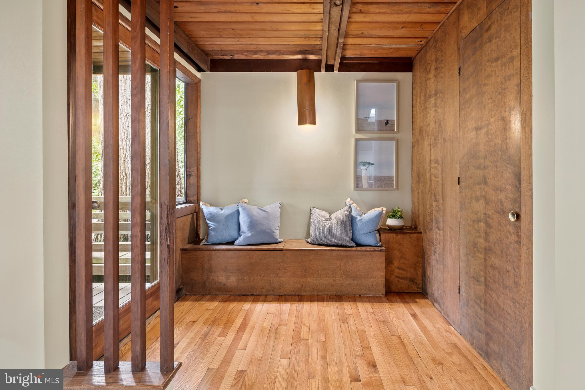 2825 Lorcom Lane Arlington, VA 22207 - Photo 8 of 63 a large bedroom with a bed and wooden floor