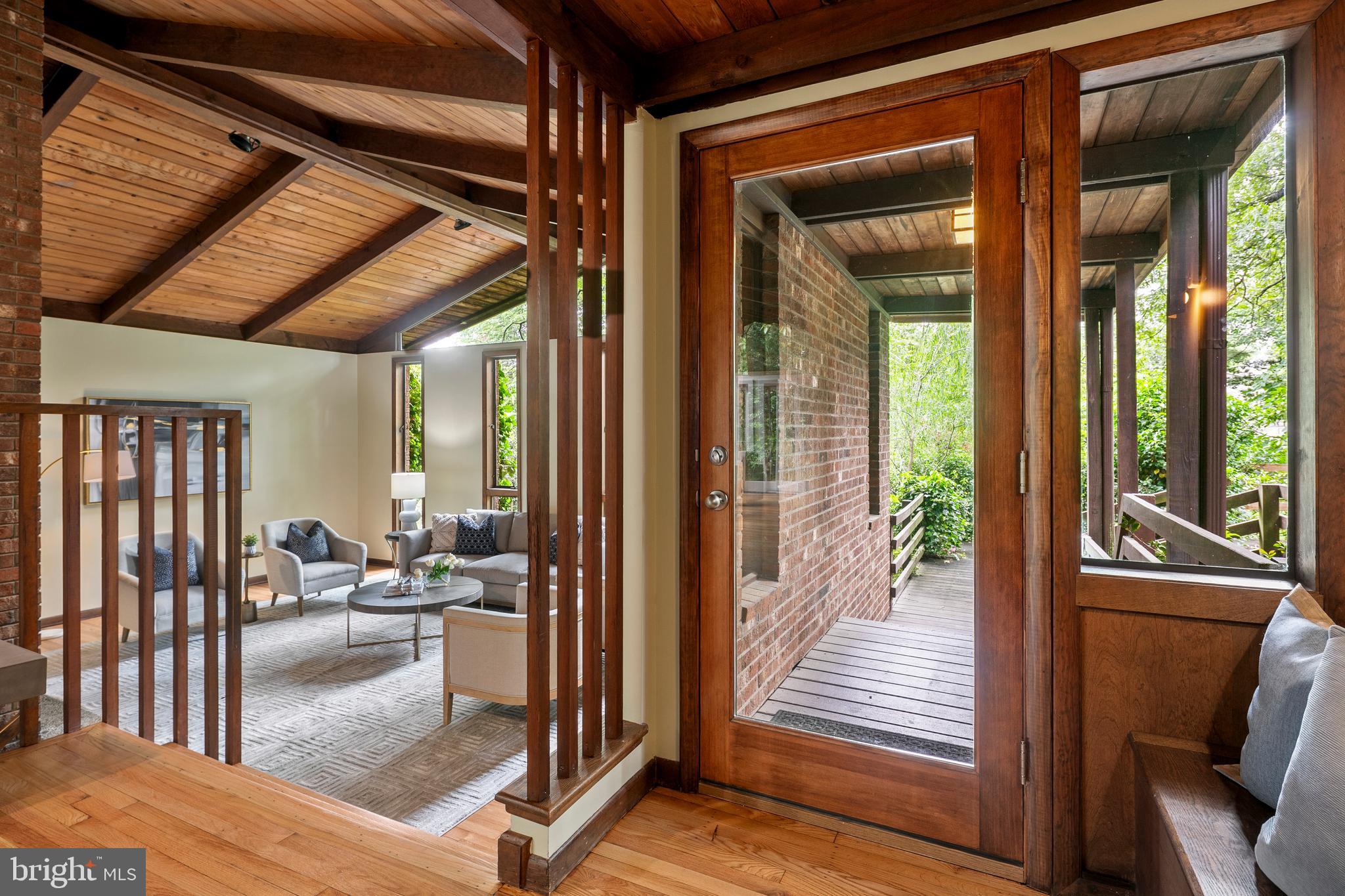 2825 Lorcom Lane Arlington, VA 22207 - Photo 9 of 63 Brand new front door