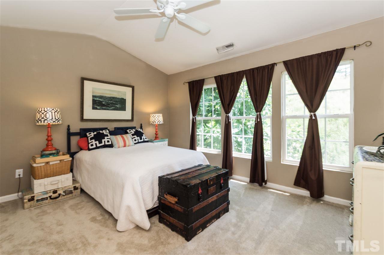 5105 Echo Ridge Road Raleigh, NC 27612 - Photo 11 of 17