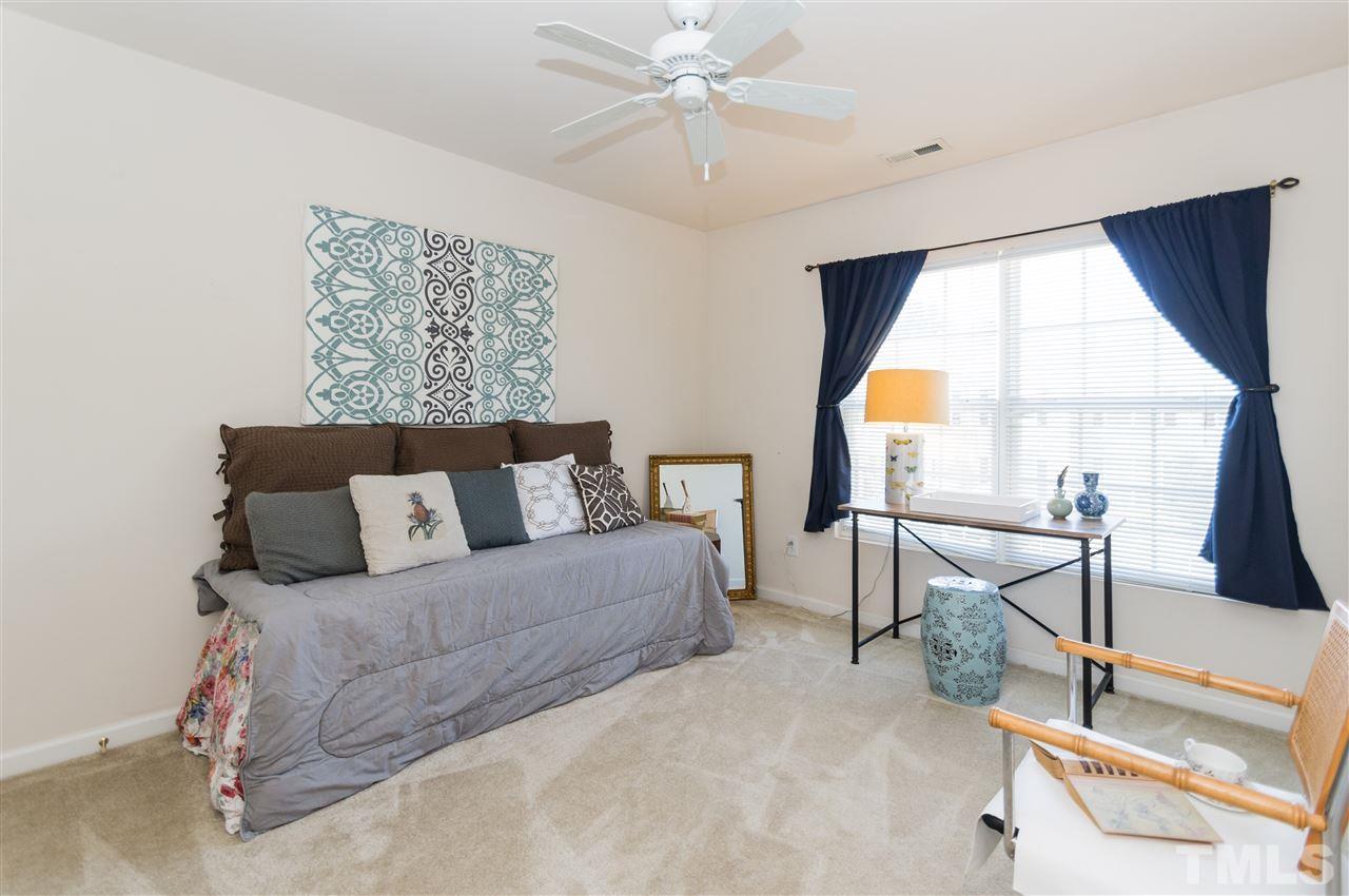 5105 Echo Ridge Road Raleigh, NC 27612 - Photo 13 of 17