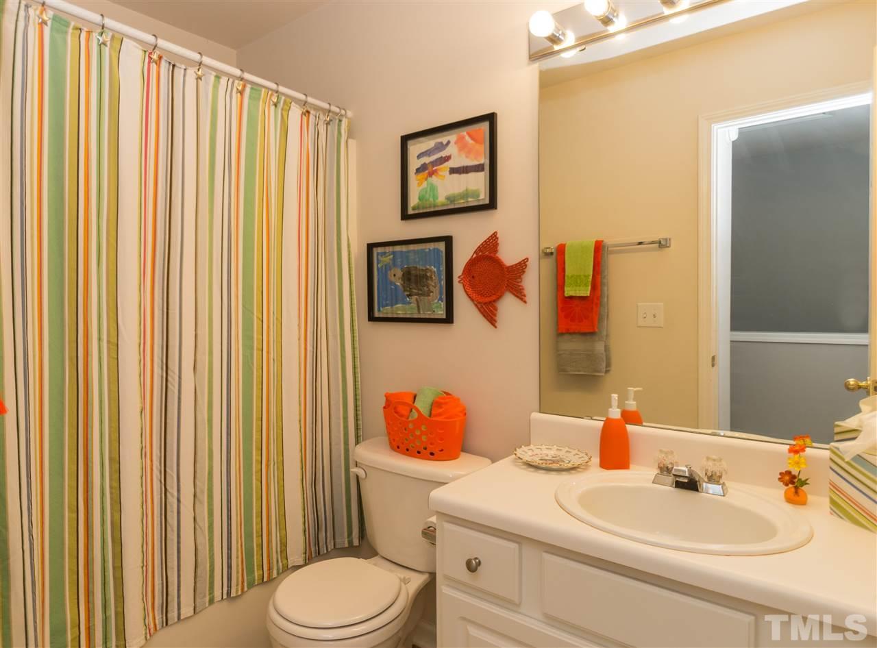 5105 Echo Ridge Road Raleigh, NC 27612 - Photo 14 of 17