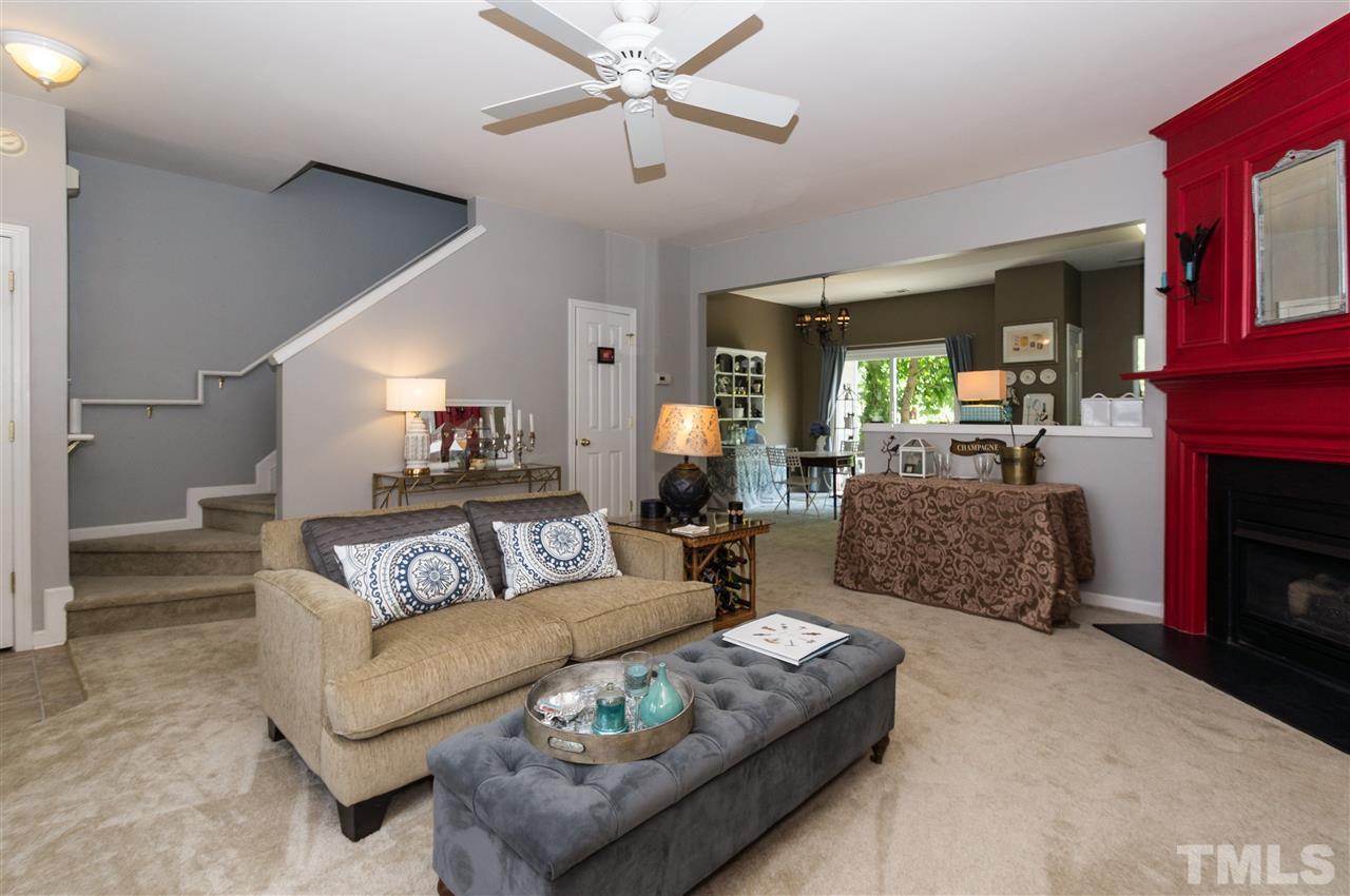 5105 Echo Ridge Road Raleigh, NC 27612 - Photo 5 of 17