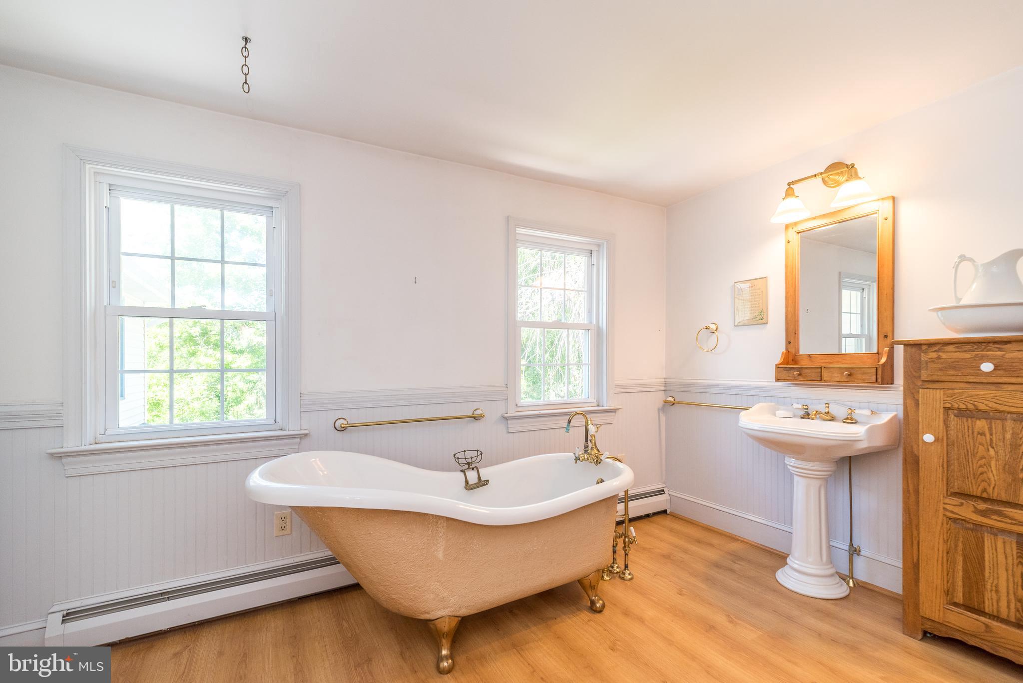 1320 Branch Road Perkasie, PA 18944 - Photo 58 of 84 Primary full bath
