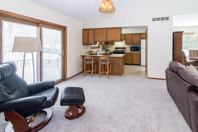 $380,000 | 8984 South Christine Drive, Brighton, MI 48114