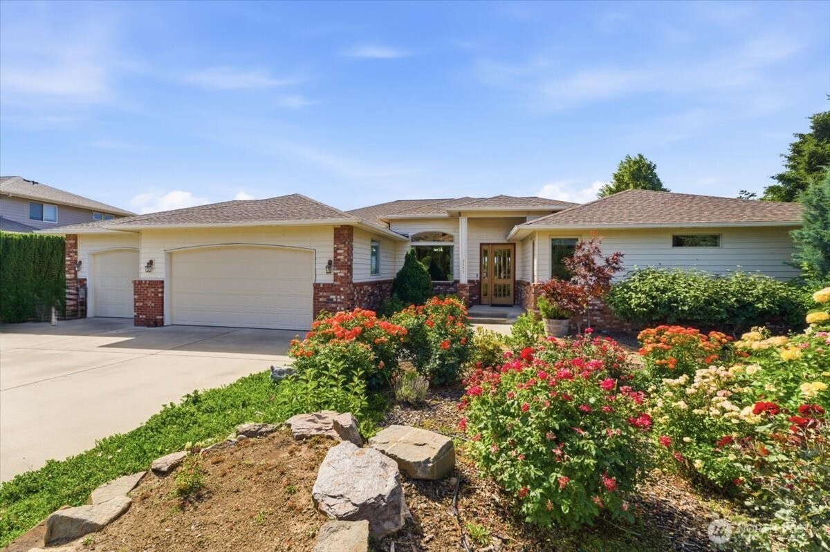 3643 Ridgeview Boulevard Wenatchee, WA 98801 - Photo 1 of 5 Gallery Image 1