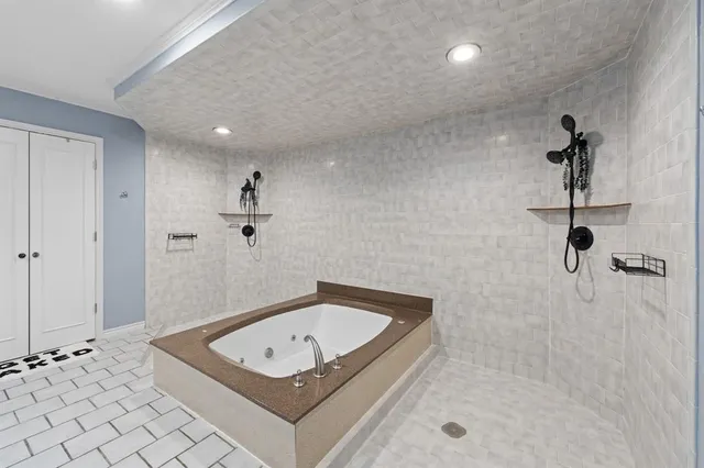 $340,000 | 225 Southwest Alsbury Boulevard, Burleson, TX 76028