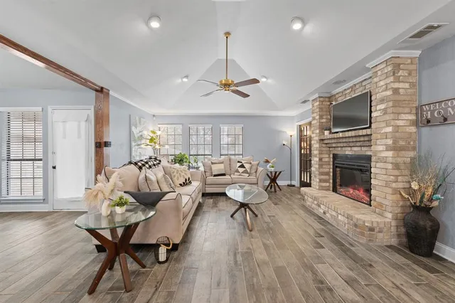 $340,000 | 225 Southwest Alsbury Boulevard, Burleson, TX 76028