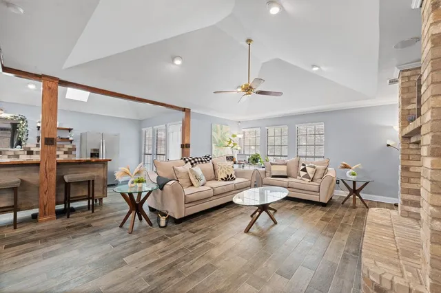 $340,000 | 225 Southwest Alsbury Boulevard, Burleson, TX 76028