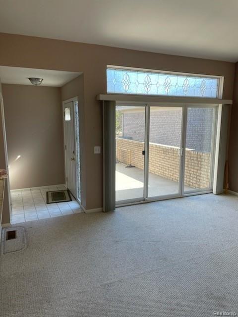 50141 Wheaton Court Macomb, MI 48044 - Photo 5 of 17 IMG_346811.jpg