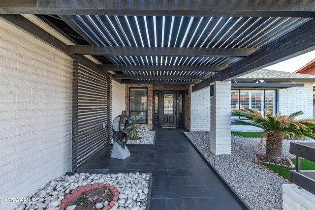 $634,000 | 5038 West Echo Lane, Glendale, AZ 85302