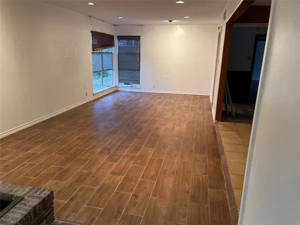$2,200 | 5122 Jackwood Street, Houston, TX 77096