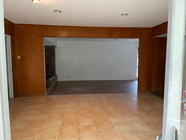 $2,200 | 5122 Jackwood Street, Houston, TX 77096